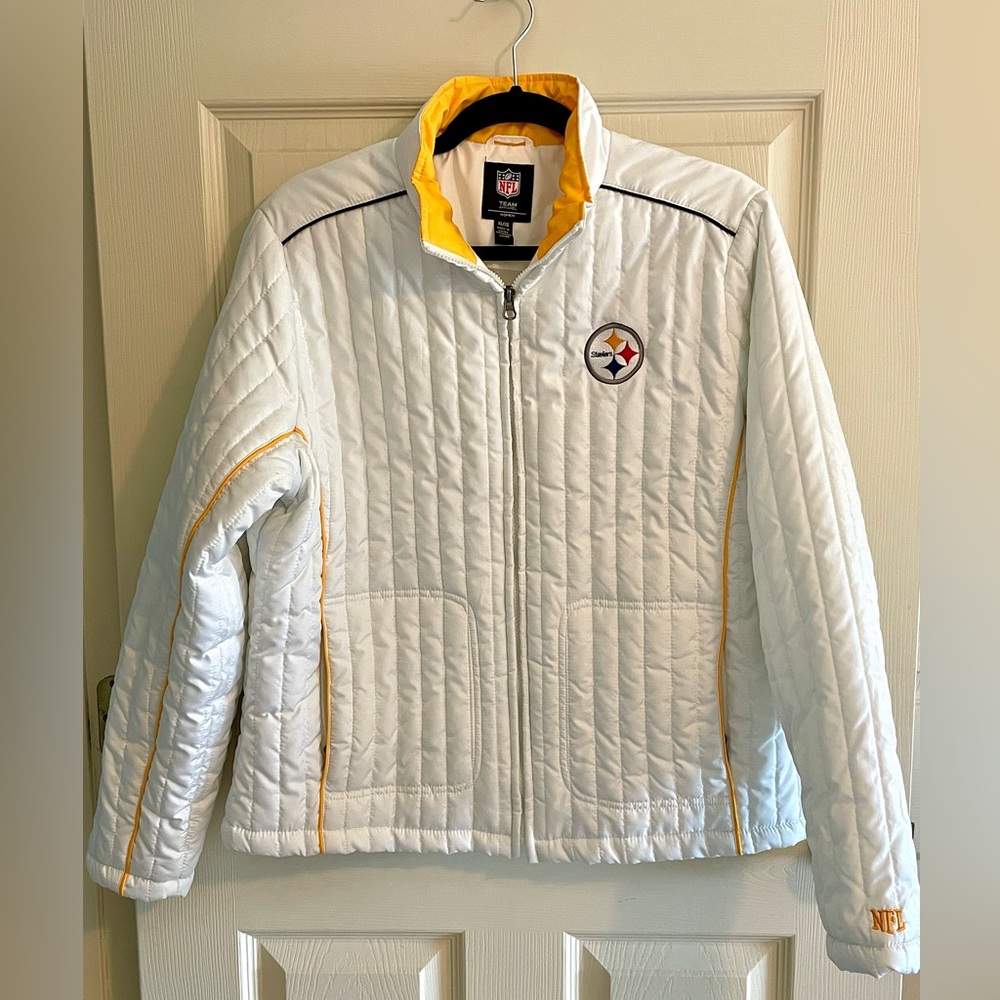 Pittsburg Steelers Woman’s Jacket XL.